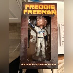 Freddie Freeman Bobblehead - White and Blue